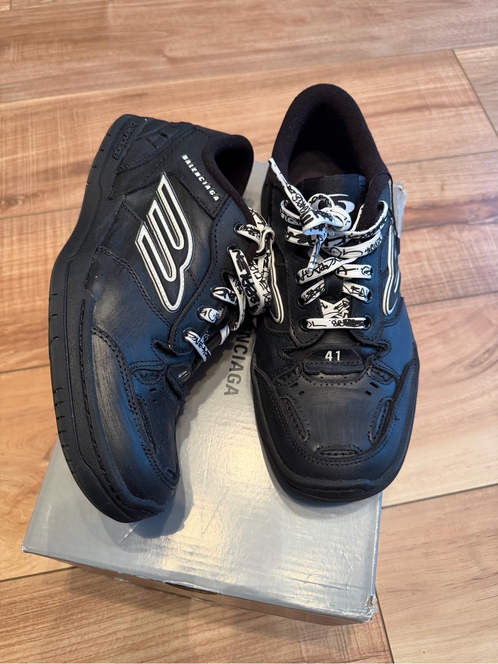 Balenciaga Black Leather Runner with White Accents - Picture 5 of 6
